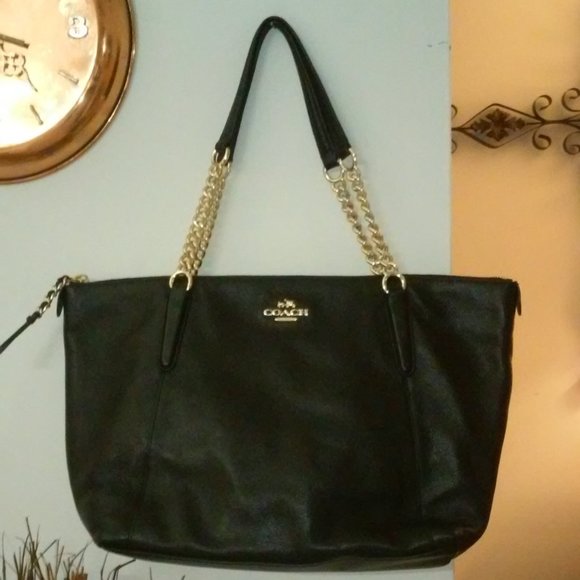 Coach Handbags - **FINAL PRICE DROP** AUTH. COACH LEATHER AVA TOTE